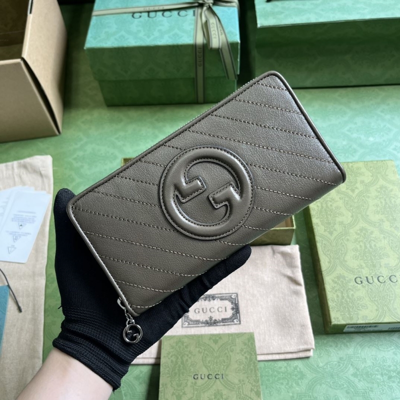 G*u*i wallets & purse